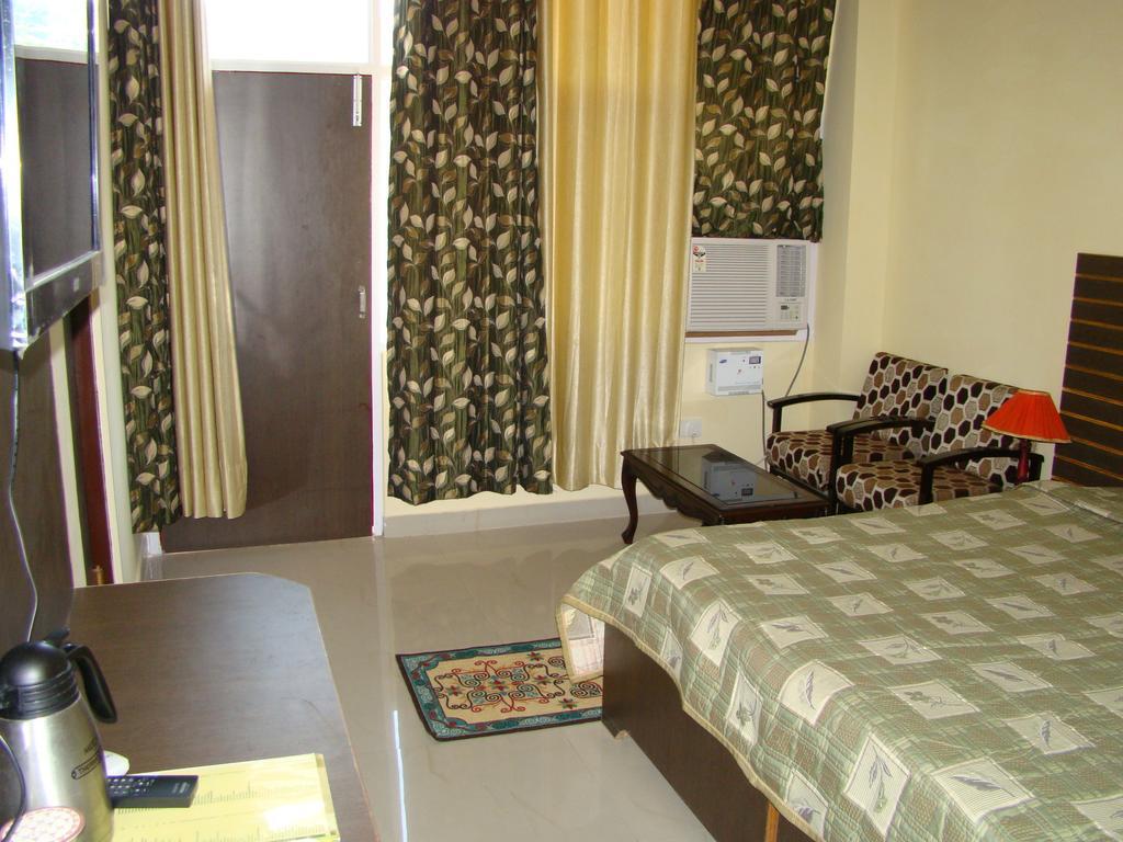 Munish Resorts マンディ 部屋 写真